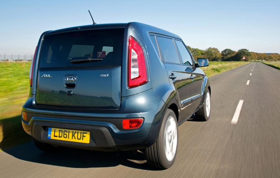  Kia Soul 2012 года  (UK) (фото 5 из 6)